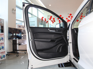 2018EcoBoost 245 J 7 {λ܇T