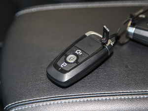 2018EcoBoost 245 (q)J 7 ܇耳