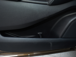 2018EcoBoost 245 (q)KJ 7  V ǰTg