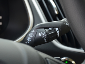 2018EcoBoost 245 򌾫J 5 V п؅^