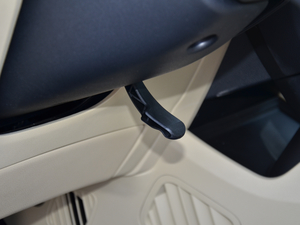 2018EcoBoost 245 򌾫J 5 V п؅^