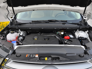 2018款EcoBoost 245 两驱精锐型 5座 国V 发动机