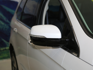 2018EcoBoost 245 \ 7  V ^