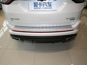 2018款EcoBoost 245 四驱运动型 7座  国V 排气管