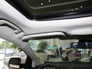 2018EcoBoost 245 \ 7  V g