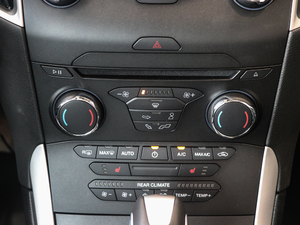 2018EcoBoost 245 KJ 7  V {{