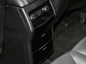 2018EcoBoost 245 J 7 g