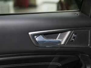 2018EcoBoost 245 J 7 g