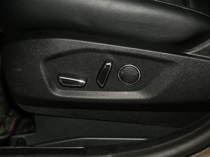 2018EcoBoost 245 (q)J 7 g