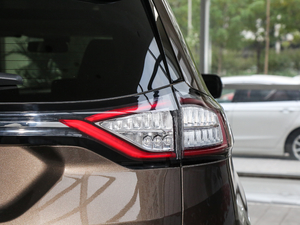 2018EcoBoost 245 J 7 ^