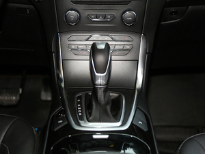 2018EcoBoost 245 J 7 п؅^