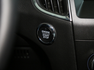 2018EcoBoost 245 J 7 п؅^