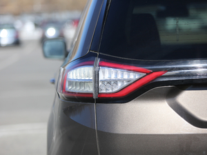 2018EcoBoost 330 V6Ş 7 ^