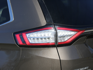 2018EcoBoost 330 V6(q)Ş 7 (ji)^