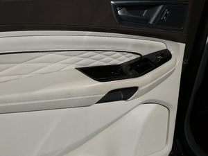 2018EcoBoost 330 V6(q)Ş 7 g