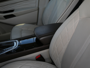 2018EcoBoost 330 V6Ş 7 