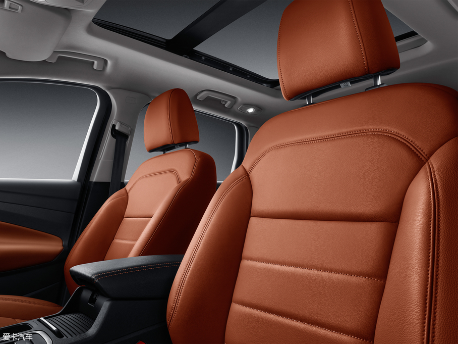 2018������ EcoBoost 180 Cognac�؄e��