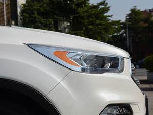 2018EcoBoost 180 K ^