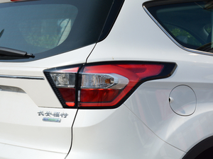 2018EcoBoost 180 K ^