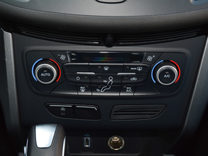 2018EcoBoost 180 (q)K {(dio){(dio)(ji)