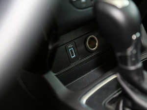 2018EcoBoost 180  п؅^