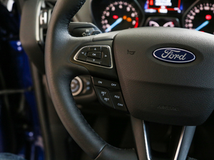 2018EcoBoost 180  п؅^