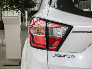 2018EcoBoost 180 (q) (ji)^