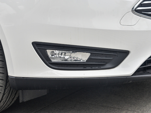 2018(jng)˹ 1.6L ԄL(fng)а (ji)^