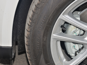 2018丣˹ 1.6L ԄLа ݆̥ߴ