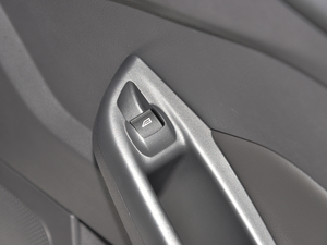 2018˹ 1.6L ԄLа g