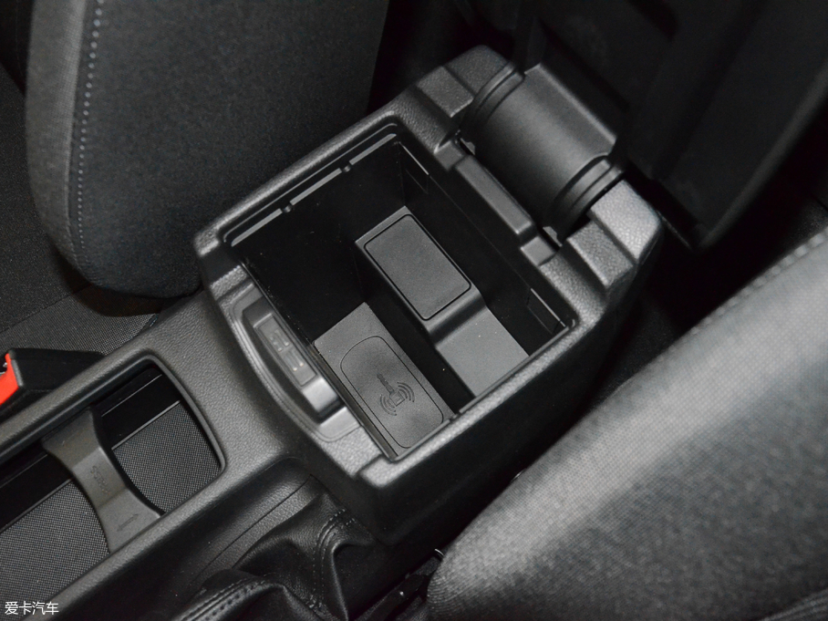 2018���˹ ���� 1.6L �ք����m�����а� �Ɏ�