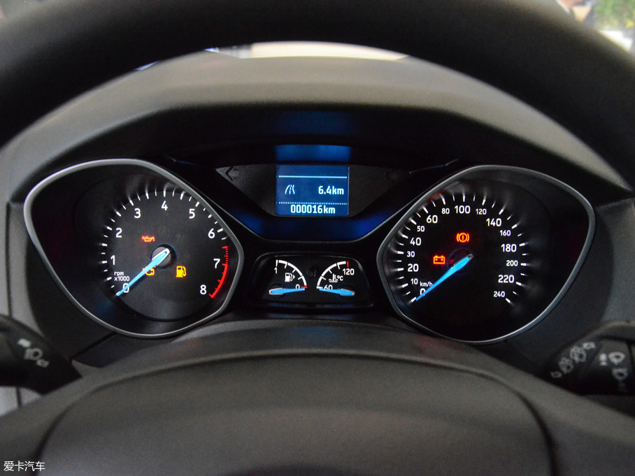 2018���˹ ���� 1.6L �ք����m�����а� �Ɏ�