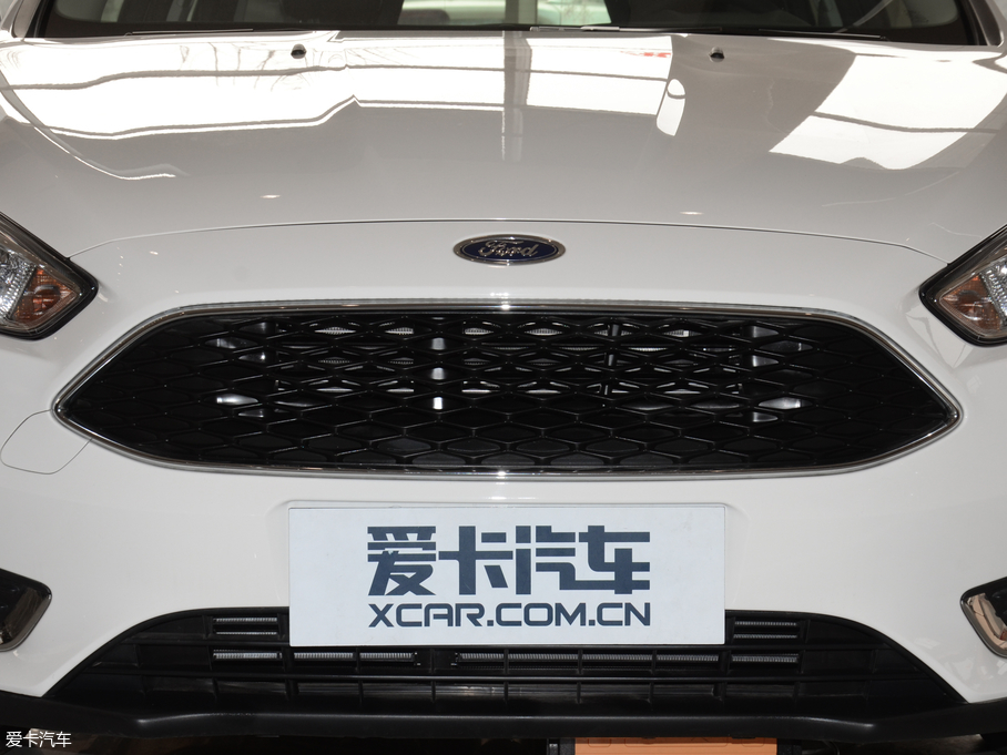 2018˹  EcoBoost 180ԄӾӢ Ɏ