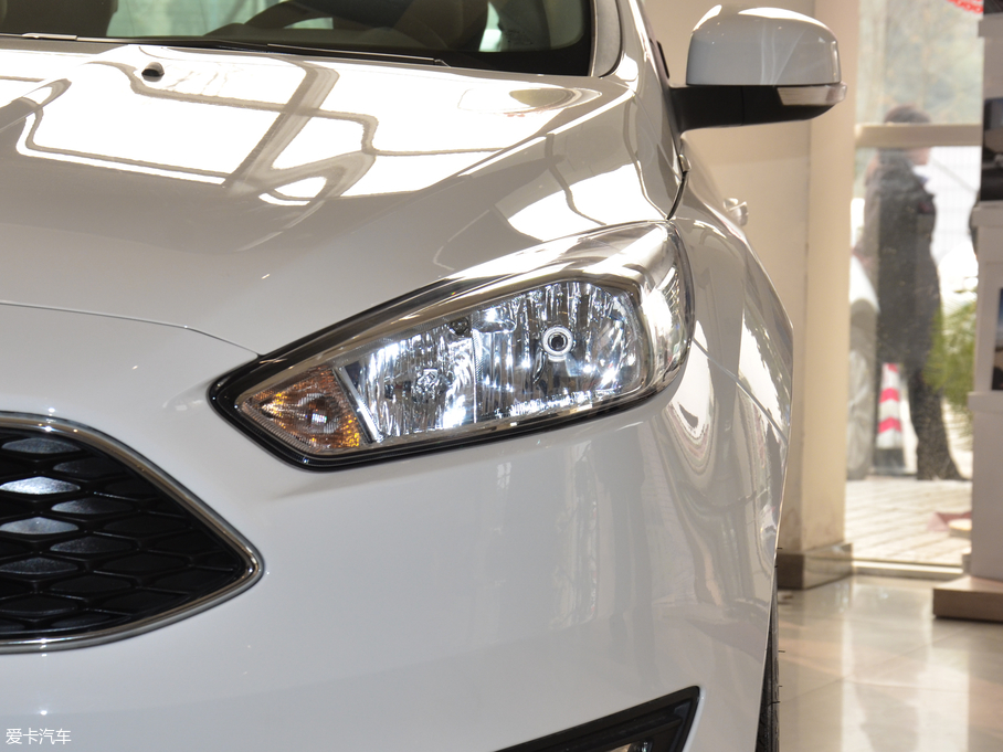 2018˹ (jng) EcoBoost 180Ԅ(dng)Ӣ Ɏ