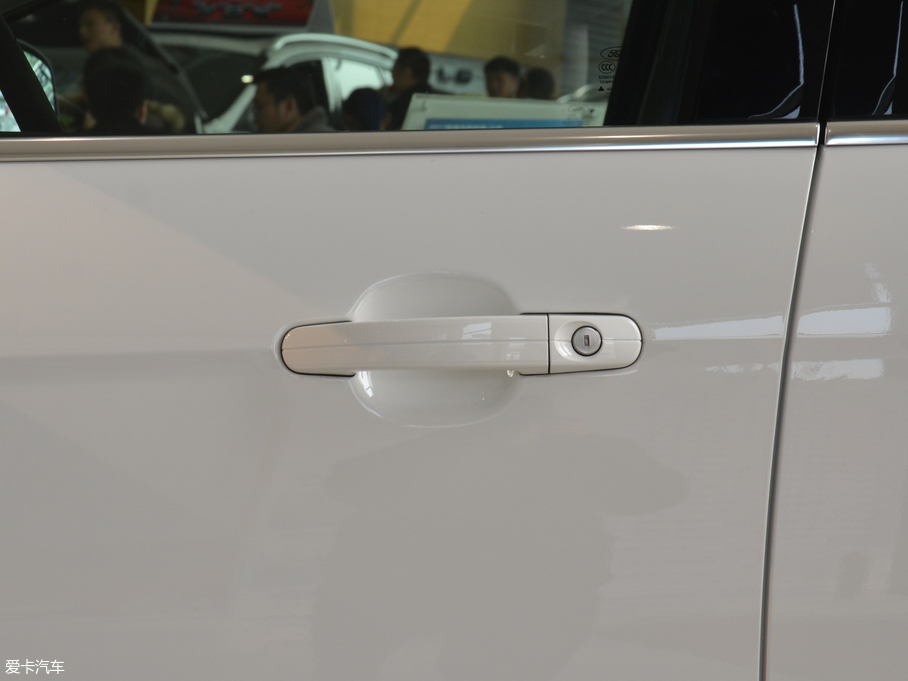 2018˹  EcoBoost 180ԄӾӢ Ɏ