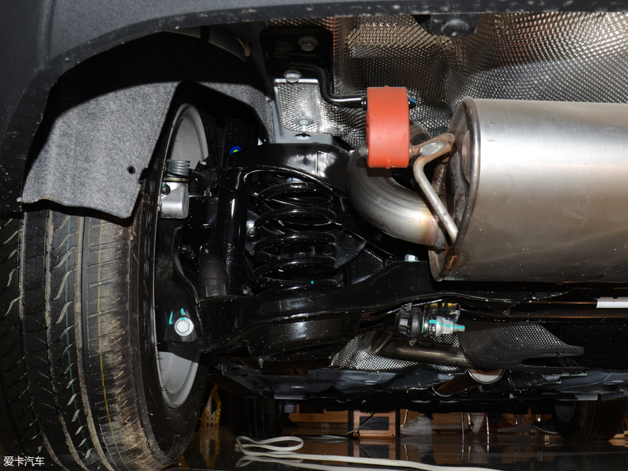 2018˹  EcoBoost 180ԄӾӢ Ɏ