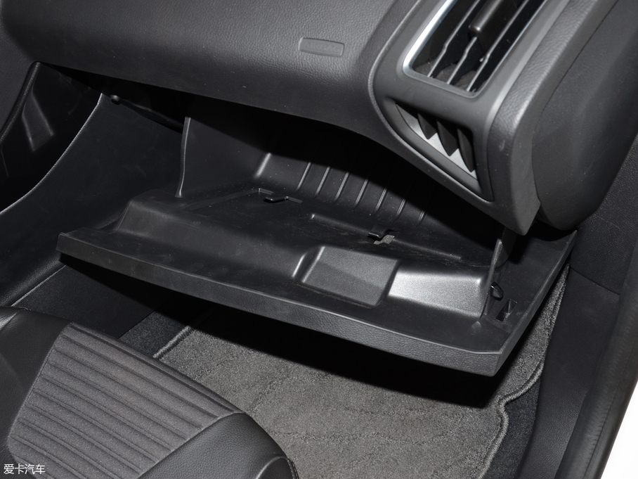 2018˹ (jng) EcoBoost 180ԄӾӢ Ɏ