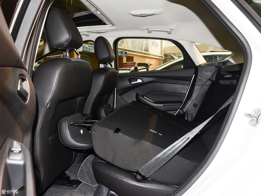 2018˹  EcoBoost 180ԄӾӢ Ɏ