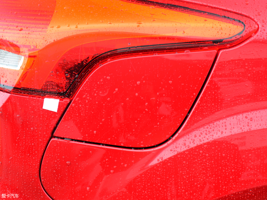 2018˹ (jng) EcoBoost 125քӳLа Ɏ