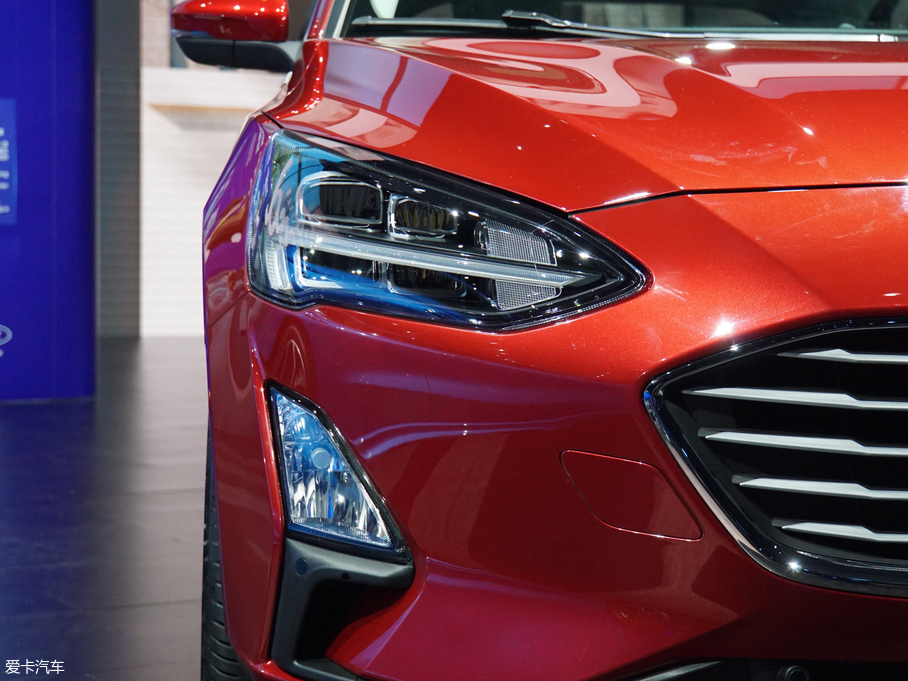 2019˹ Ɏ EcoBoost 180 Ԅhҫ V