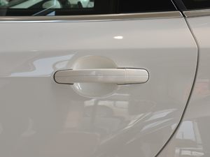 2018 EcoBoost 180ԄӾӢ Ɏ ^