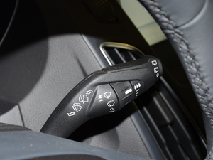 2018 EcoBoost 180ԄӾӢ Ɏ п؅^