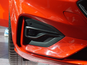 2019Ɏ EcoBoost 180 ԄST Line V ^