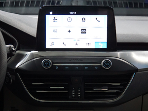 2019Ɏ EcoBoost 180 Ԅhҫ V п؅^