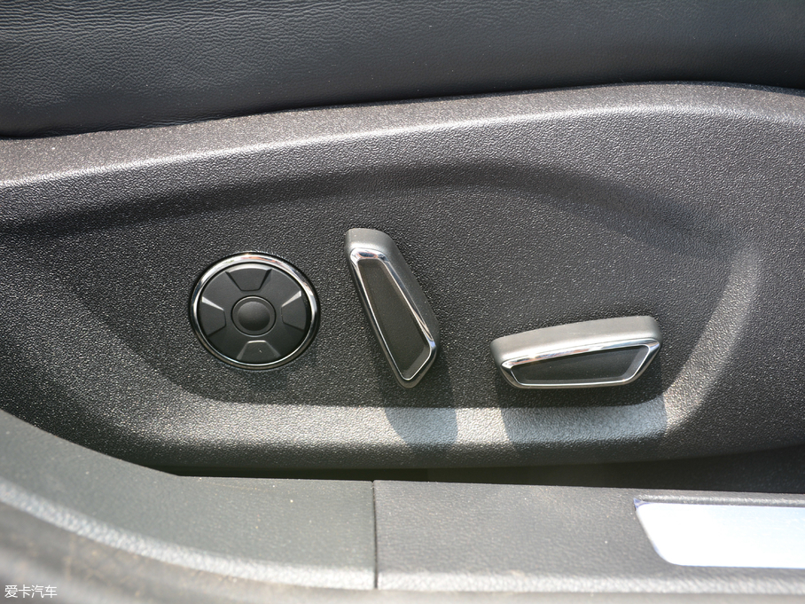 2018ɵϚWEnergi 2.0 PHEV Ş