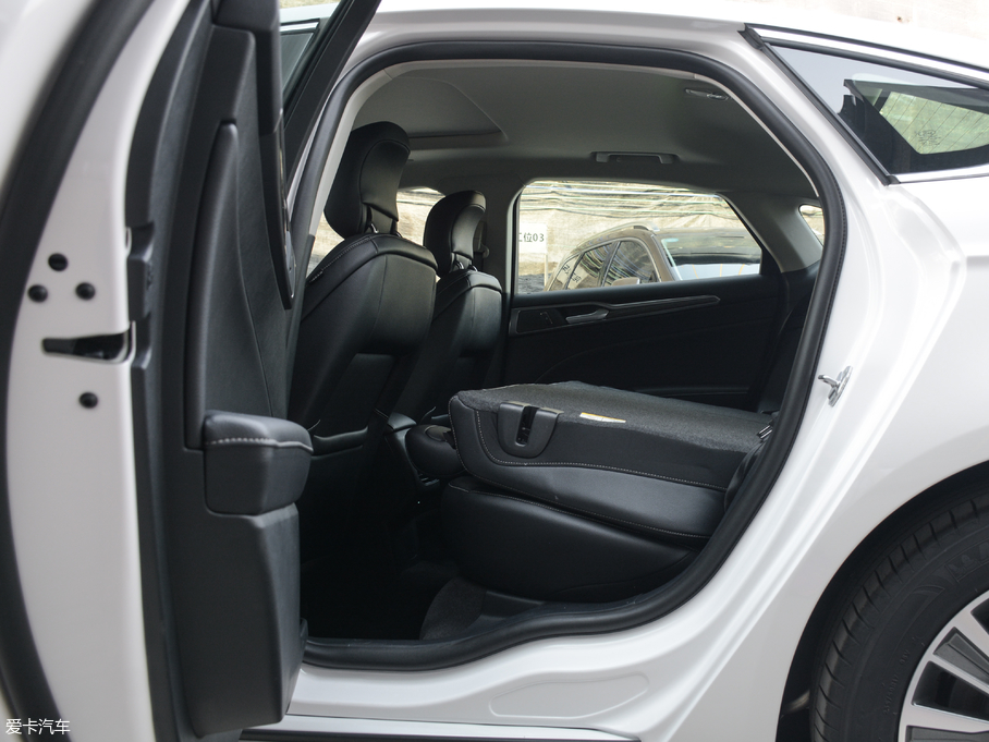 2018ɵϚWEnergi 2.0 PHEV Ş