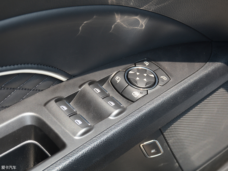 2018ɵϚWEnergi 2.0 PHEV Ş