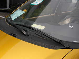 2010款1.0L P-TEC手动活力版 雨刷