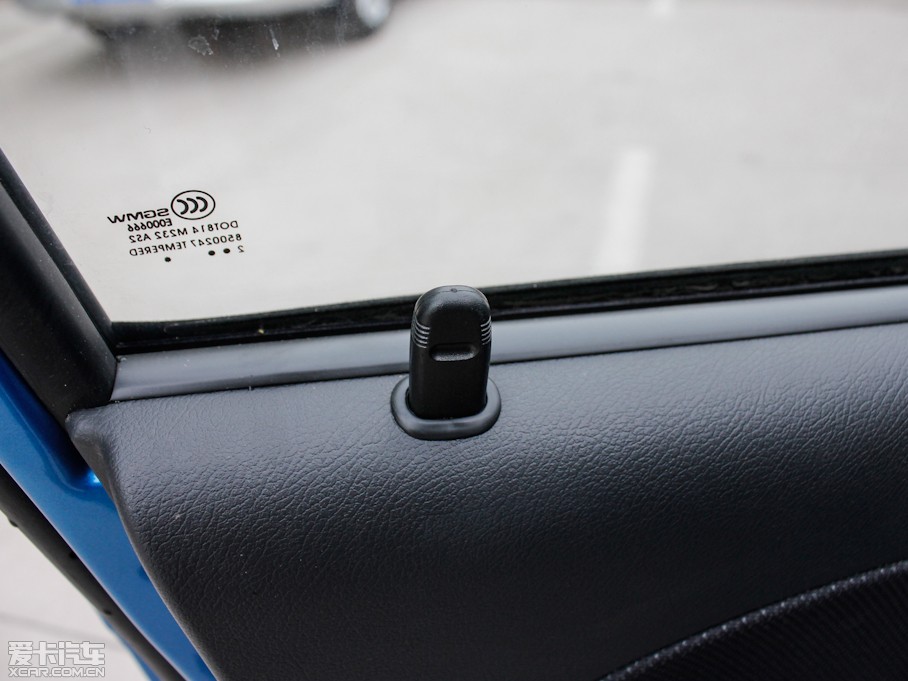 2012Y \Ӱ 1.2L (yu)Խ