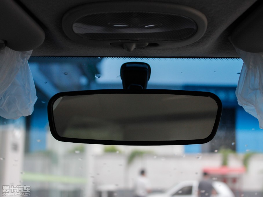 2012Y \Ӱ 1.2L Խ